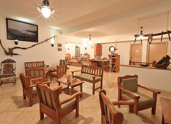 Το lobby του Εδέμ ξενοδοχείο-apartments στη Σίφνο